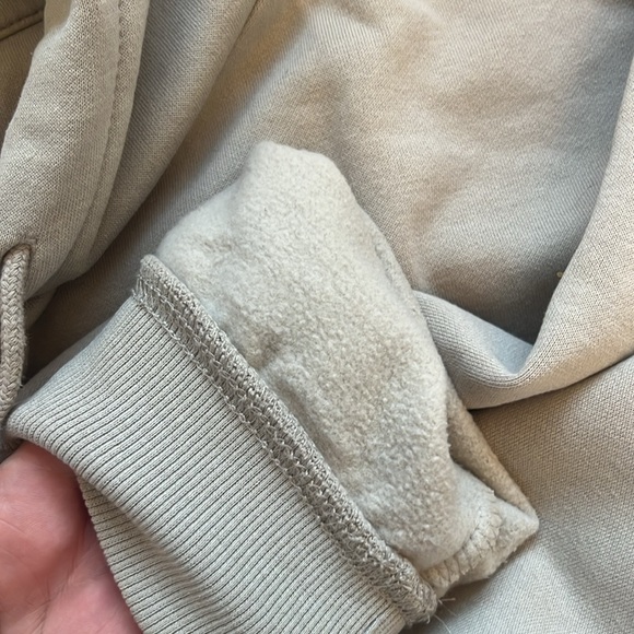 This is a grayish tan hoodie from H&M size women's small - Picture 4 of 4